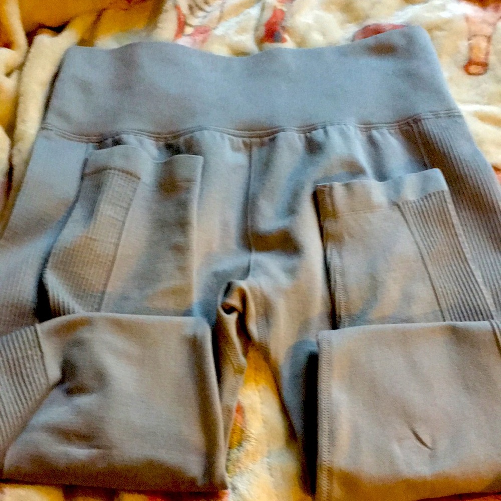 La+image leggings size L/XL